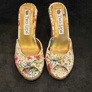 Two Lips Earthy Big Wedge Heel Floral Print Breezy Sandal